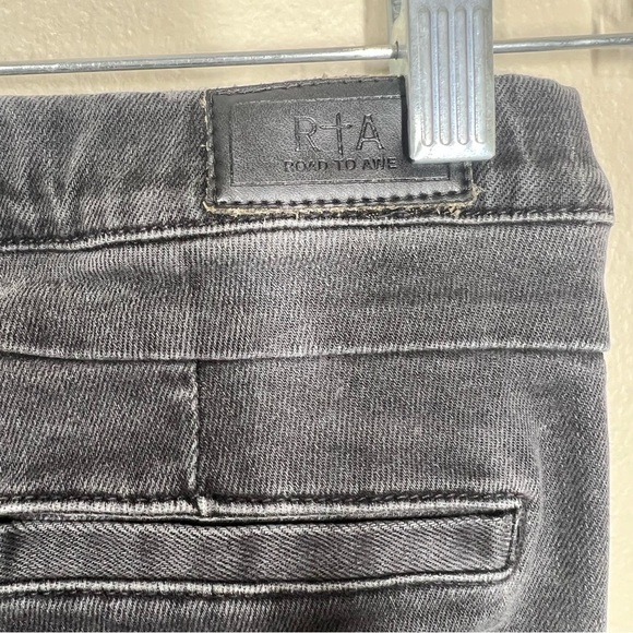 RtA Road to Awe Mila Pull On Jeans Jeggings Zippers Stretch Womens Small - Picture 9 of 14